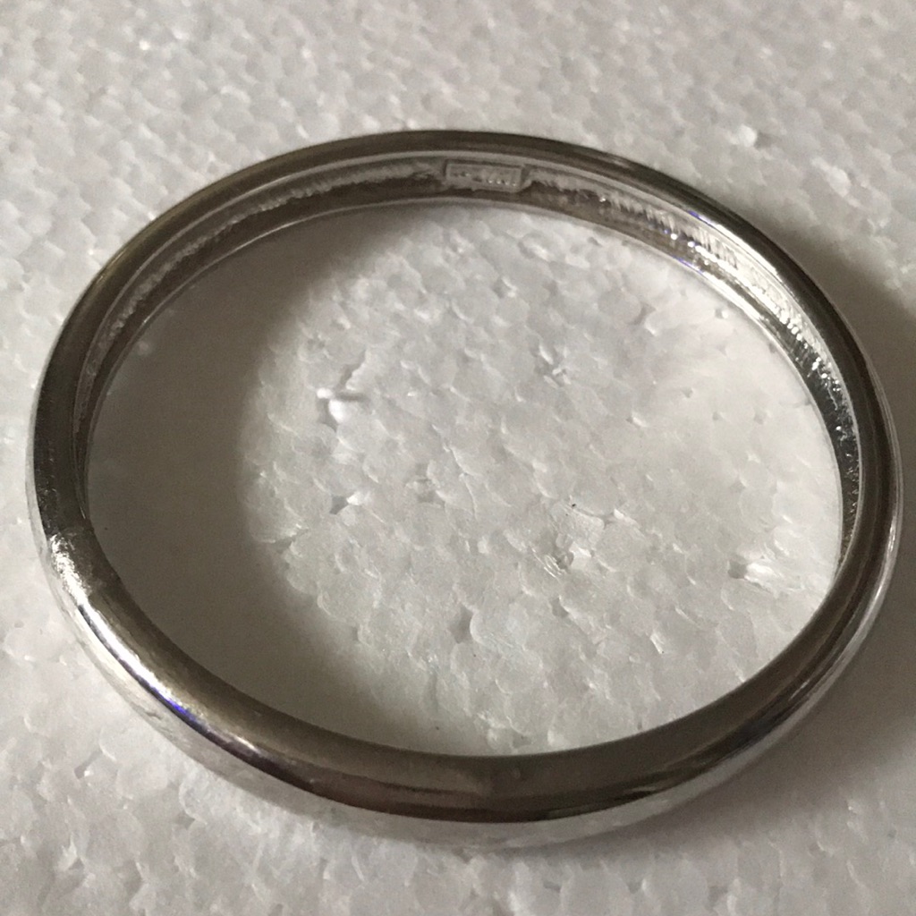 Iman Silver Bangle